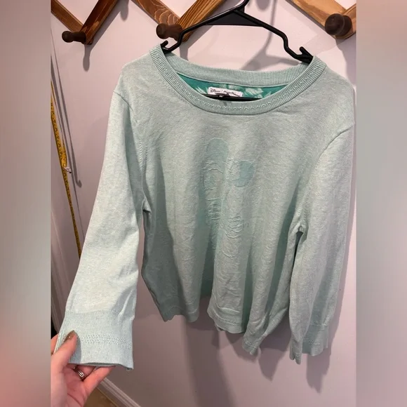 TOMMY BAHAMA DISNEY EDITION CREWNECK SWEATER - Picture 4 of 8